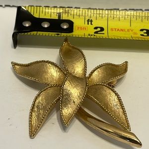 Vintage Emmons Big flower brooch pin art deco MCM pin